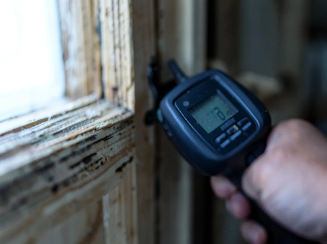 Ceiling Water Damage Repair in Sully, IA